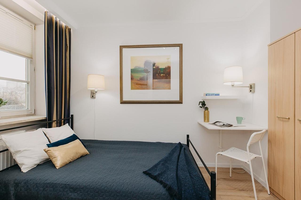 Lägenhet Stadion Narodowy Unit Apartmentmini Super Lokalizacja Przy Metro Ministudio With Private Banthroom