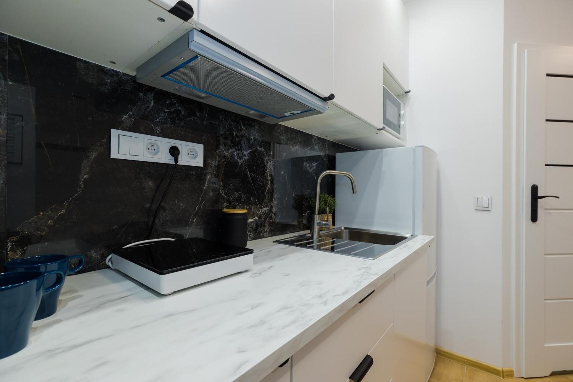 Stadion Narodowy Unit Apartmentmini Super Lokalizacja Przy Metro Ministudio With Private Banthroom Lägenhet *