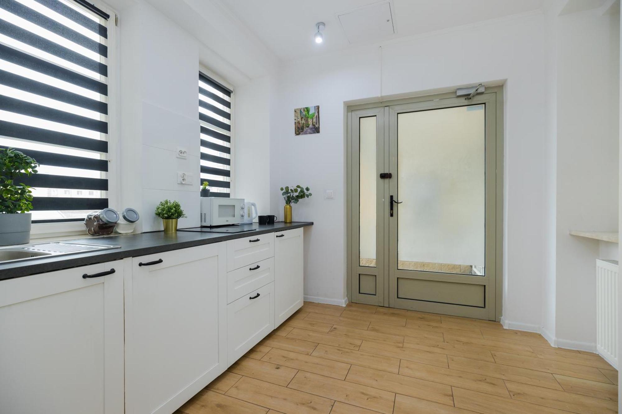 Stadion Narodowy Unit Apartmentmini Super Lokalizacja Przy Metro Ministudio With Private Banthroom Lägenhet *